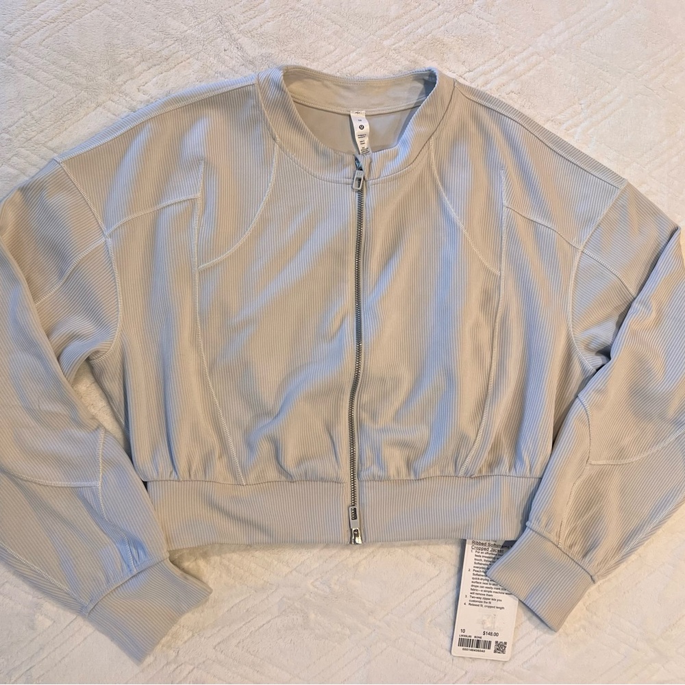 Ribbed Softstreme Cropped Jacket 10